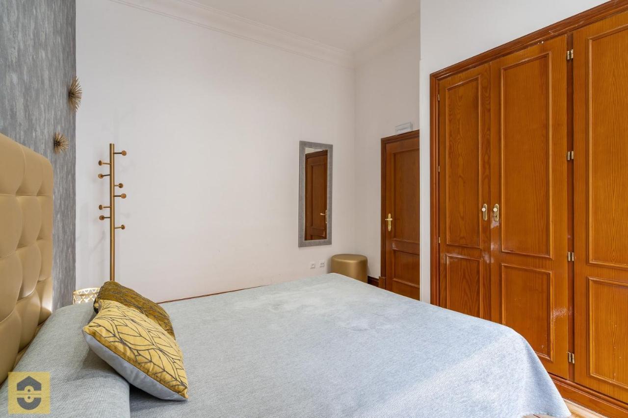 Apartamento LOFTS Puerta del SOL Madrid Exterior foto